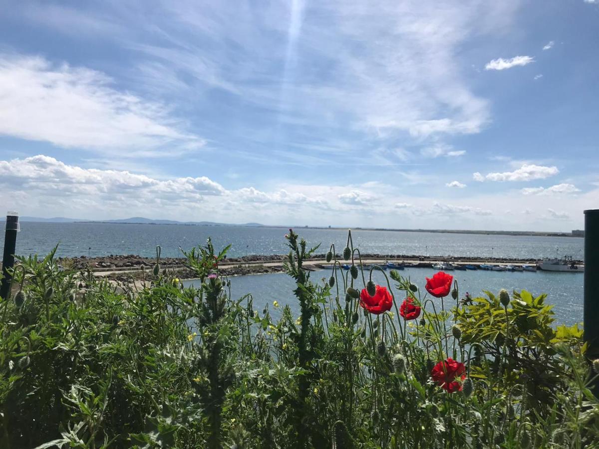 Black Sea Wellnest Aheloy Buitenkant foto